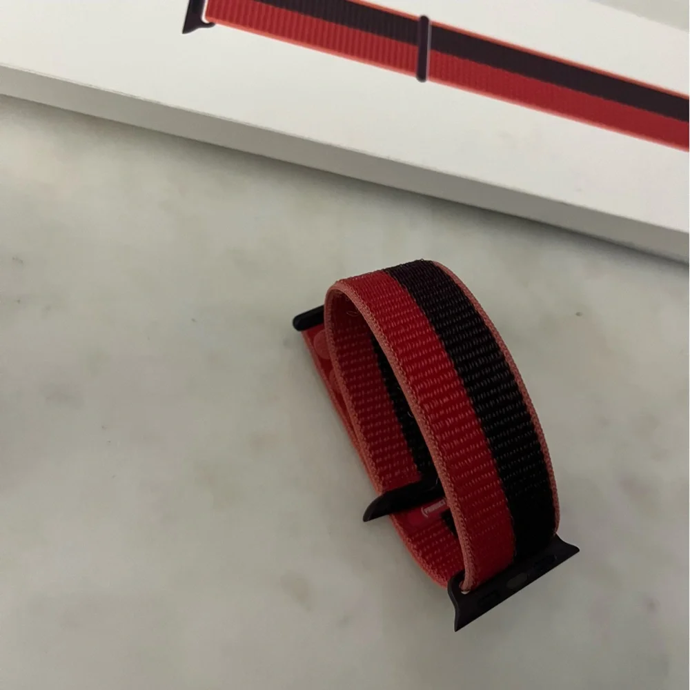 💕 Like 🆕 Apple 41mm Watch Series 7 Product Red Sport Loop band